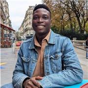 Votre enfant surmonte enfin ses problèmes en langue.